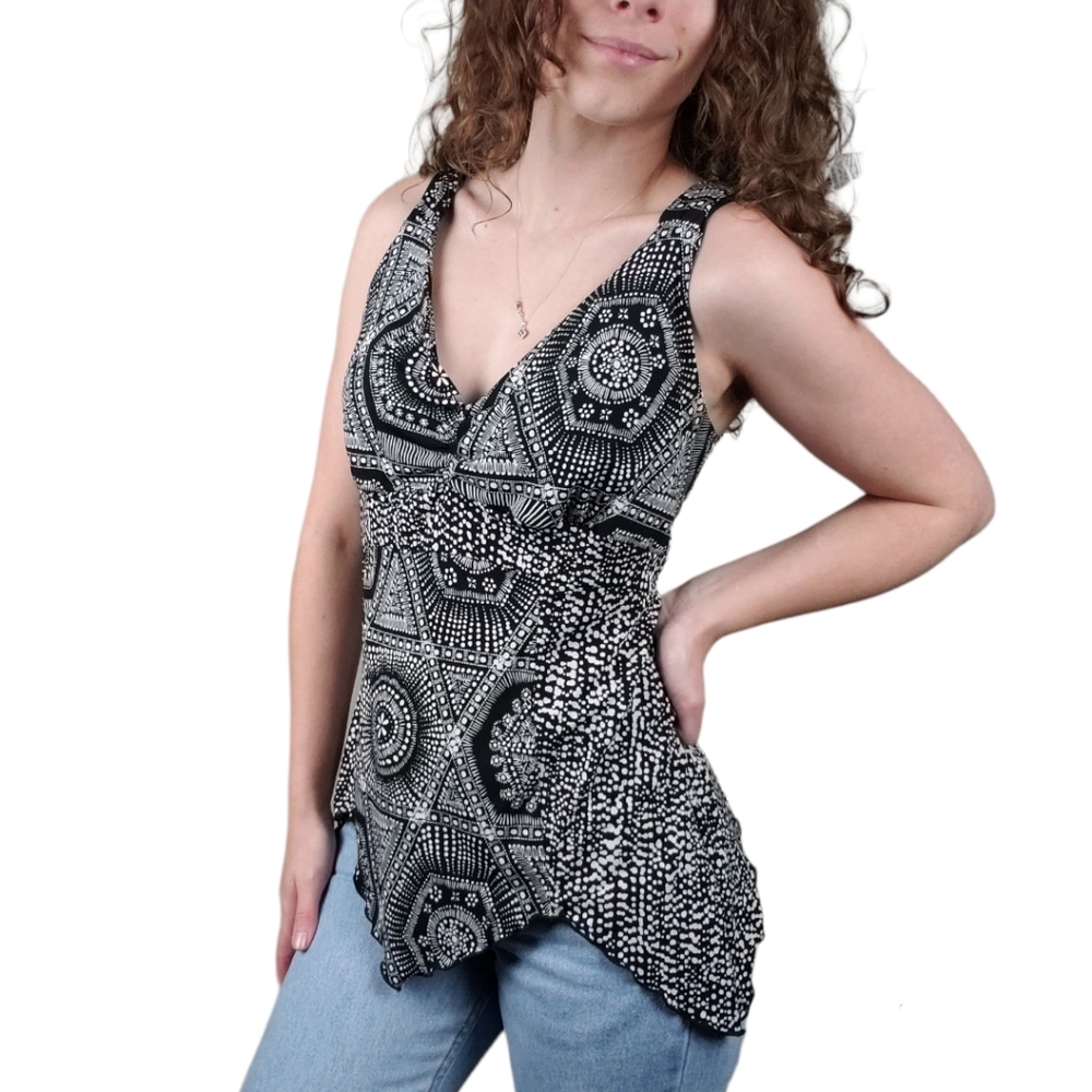 VNTG Y2K Susan Lawrence Whimsigoth Tank size Large Black White Fairycore Blouse